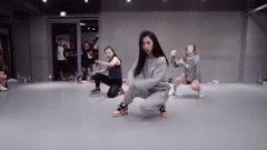 舞蹈视频 - Sorry Not Sorry