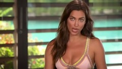 音乐短片 - C罗前女友醉心工作 海滩写真大秀完美身材