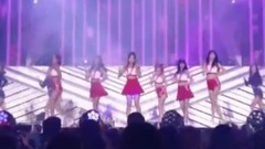 韩国群星,LABOUM - 咣当摔倒