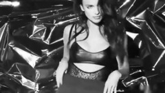 音乐短片 - 伊莲娜蕾丝内衣跳脱衣舞 天生媚骨火辣撩人