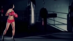 音乐短片 - 爆乳豪放小姐姐爱搏击 热裤高跟蹂躏拳袋