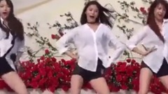 音乐短片 - 风越大吹得她们心越浪 女团迎风热舞全是走光