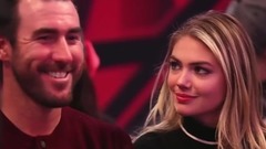 音乐短片 - 抖奶超模观战全明星 与男友狂秀恩爱虐哭单身狗