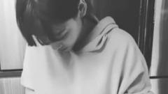 少女时代,太妍(少女时代) - 泰妍宝宝做蛋糕INS视频一则
