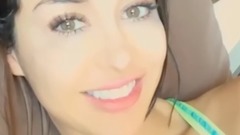 音乐短片 - 拉美艳星超S身材吸睛 玉体横陈双乳呼之欲出