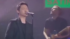 梁博 - 吉他 · 梁博,摇滚 · 男孩