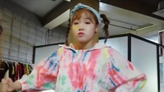 韩国综艺,Weki Meki - Let's get crazy 02