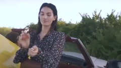 音乐短片 - Vogue 维密超模 Lily 阳光下的美人鱼