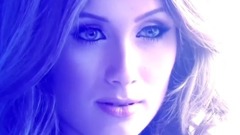 音乐短片 - 切尔西热辣女球迷现身