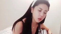 模仿翻唱 - 小幸运