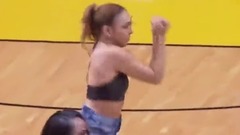 音乐短片 - 妖艳十足!热火拉拉队女郎动感热舞妩媚众生