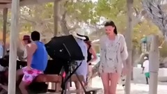 音乐短片 - 伊莲娜冰肌玉体如出水芙蓉 翩翩起舞秀傲人双峰