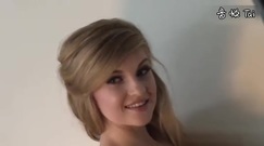 音乐短片 - 英超宝贝比基尼搏出位