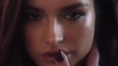 音乐短片 - 英超大尺度拍摄