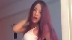 音乐短片 - 淫妹闺房狂扭水蛇腰 这般妖娆搁谁都受不了