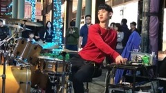 音乐短片 - 街头架子鼓演奏<甜甜的>