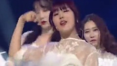 PRISTIN - Black Widow