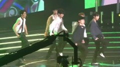 EXO,边伯贤(EXO) - KoKoBop