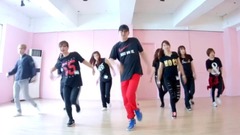 舞蹈视频,WANNA·ONE - Burn it up (dance  cover)