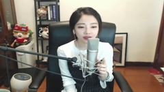 音乐短片,模仿翻唱,冯提莫 - 寂寞寂寞就好