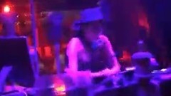 音乐短片 - 一首忍不住循环试听的DJ版舞曲,好听上口!