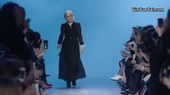 音乐短片 - Dior 2017秋冬 -漫天星辉坠落在裙摆上