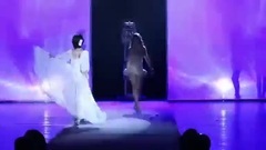 音乐短片 - OnlyLady年度巨献 嫩模内衣秀性感挡不住