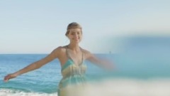 音乐短片 - Hold On