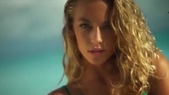 音乐短片 - 欧美嫩模 迷人肤色酥胸长腿 挑逗你的视觉极限