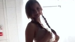 音乐短片 - 爱上你给的痛