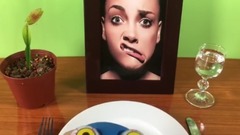 音乐短片 - Doraemon and KLUNA for Dinner!!! Kluna Tik TNT Dinner #86 ASMR eating sounds no talk