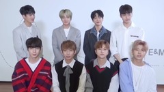韩国群星 - IN2IT 1st GREETING