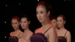 音乐短片 - 兽兽早期内衣秀视频曝光 清纯模特陷不雅风波