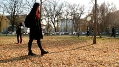 音乐短片 - 秋天落叶的痛