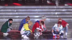 防弹少年团 - Mic Drop & FIRE & DNA