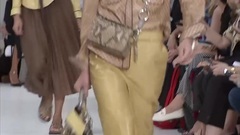 Fashion Show - Tod's Spring Summer 2018