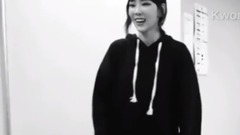 少女时代,太妍(少女时代) - Taeyeon Dancing To Red Velvet and Twice