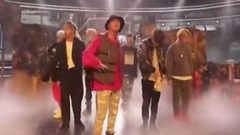 防弹少年团 - MIC Drop & DNA