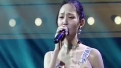 群星,华语群星,亚洲群星,模仿翻唱,女神 - 长腿小姐姐神改编梁静茹<勇气> 前奏一起胡可就笑了