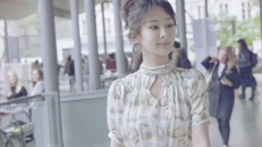 杨紫 - 少年企画诚意制作 杨紫巴黎时装周秀场影像 清新优雅明媚动人