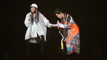 周杰伦,张惠妹 - 周杰伦张惠妹演唱会组曲连唱