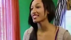 音乐短片 - 全美超模大赛第十九季 校园赛季 5、型男高空抛辣妹引尖叫