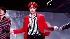 防弹少年团,J-HOPE(防弹少年团) - MIC DROP