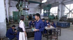 影视原声 - [八九不离十]第5集预告-朱丹送饭李光洁装大尾巴狼