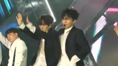 EXO,边伯贤(EXO) - Hey Mama!