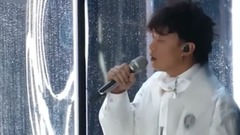 陈奕迅 - 不该 现场版