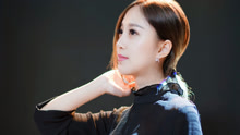 美女翻唱刘欢《弯弯的月亮》
