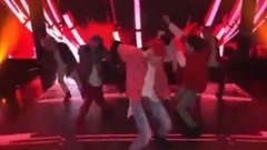 防弹少年团 - MIC Drop