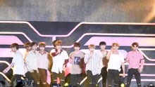 WANNA ONE - Wanna One - Never - 2017 FEVER FESTIVAL 17/09/30