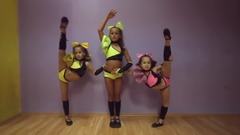 舞蹈视频 - Jump-Dolls Танец кукол